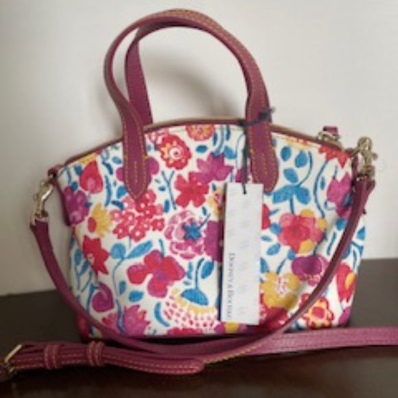 Dooney & Bourke Rare Marabelle Mini Ruby Bag WHVI - Picture 2 of 7